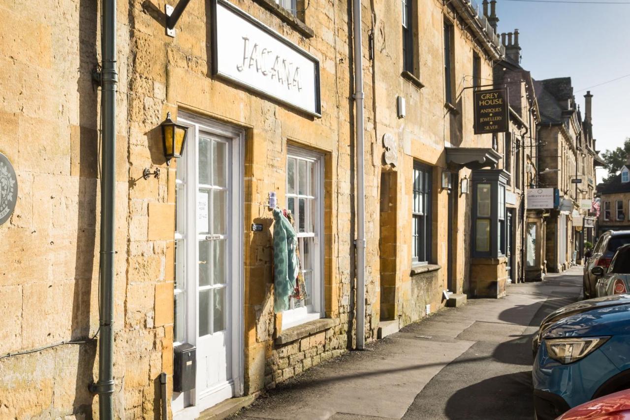 April Cottage Stow-on-the-Wold Bagian luar foto